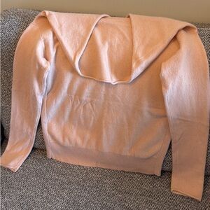 Club Monaco 100% cashmere sweater in color light pink